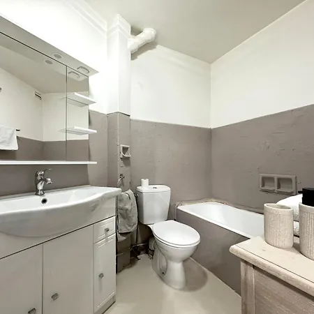 30m2 Vue Terrasse A 1min Des Plages Appartement *